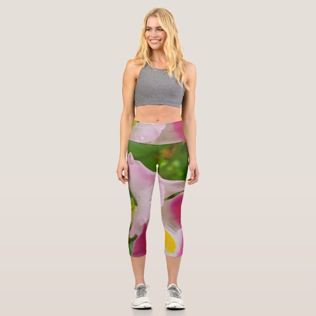 High Waisted Capris with nature (Front)