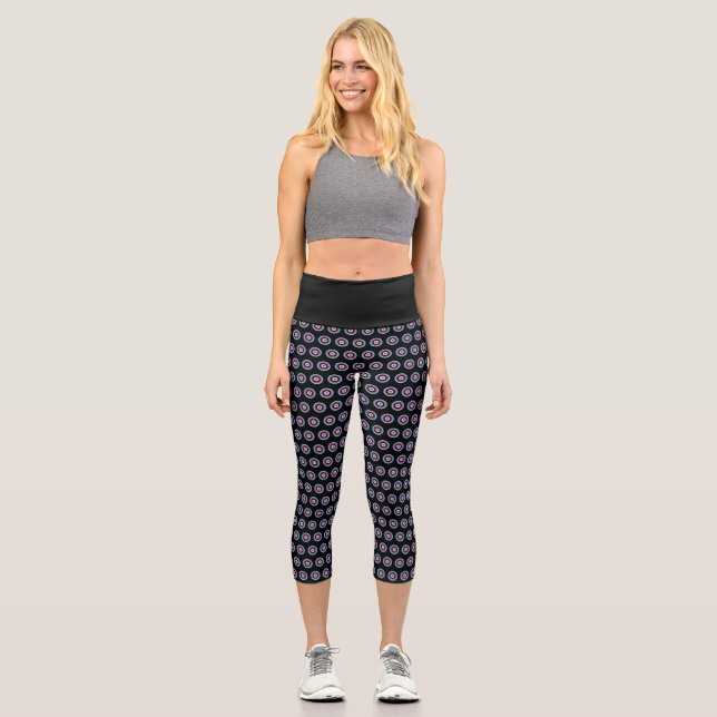High-Waisted Geometric Capris – Stylish Design (Front)