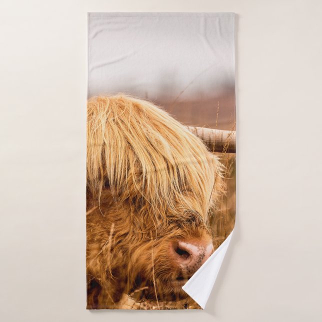 HIGHLAND CATTLE BATH TOWEL (Bath Towel)