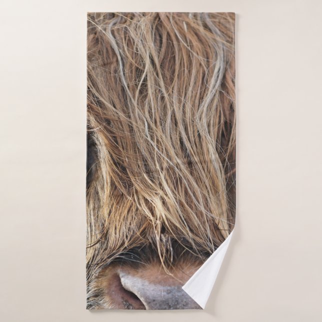 HIGHLAND CATTLE COW FACE BATH TOWEL (Bath Towel)