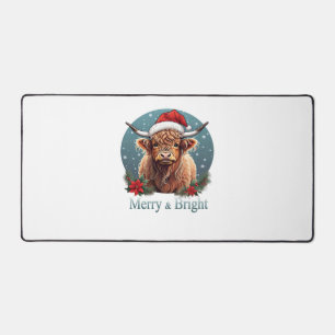 Highland Cow Essential T-Shirt Desk Mat