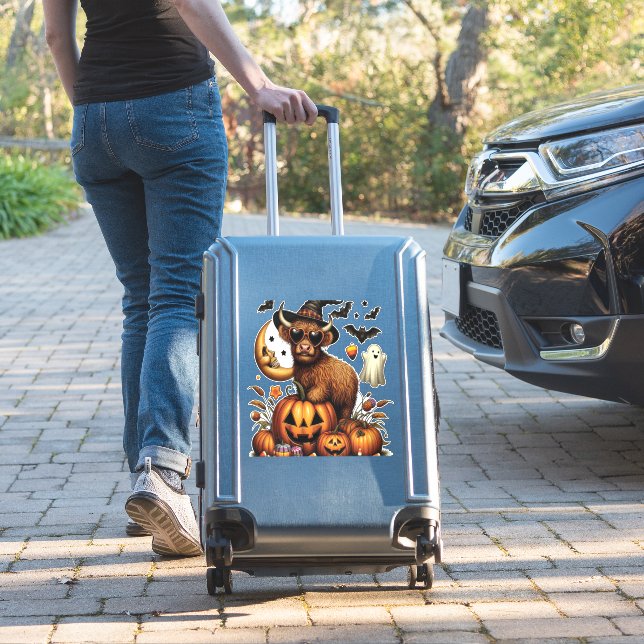Highland Cow on Pumpkin Halloween (Suitcase Insitu)