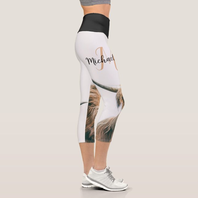 Highland cow portrait custom name initial monogram capri leggings (Right)