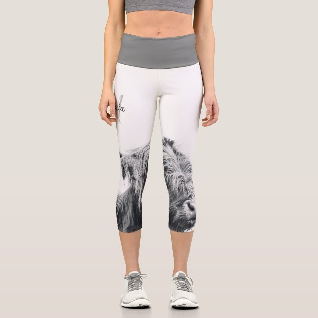 Highland cow portrait initial monogram black white capri leggings (Front)