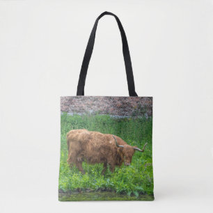 Highland cow Tote Bag