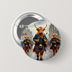 Highland Harmony: Bagpipe Highland Cow Band 6 Cm Round Badge