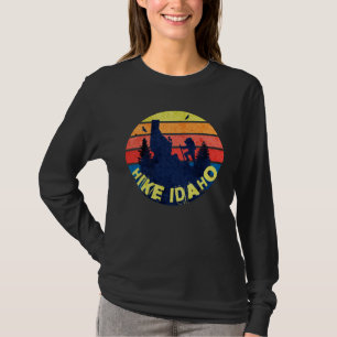 Hiker Gear Hike Idaho With A Retro Sunset Backgrou T-Shirt