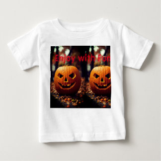 Hilarious Pumpkin Print T-Shirt .