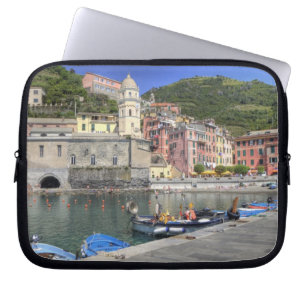 Hillside town of Vernazza, Cinque Terre, Liguria Laptop Sleeve