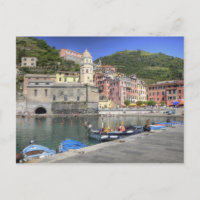 Hillside town of Vernazza, Cinque Terre, Liguria