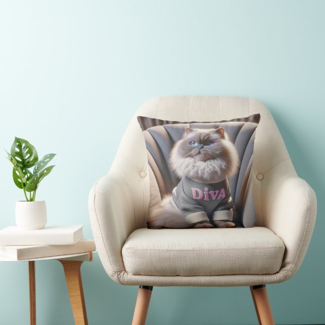 Himalayan Diva Cat Cushion (Chair)