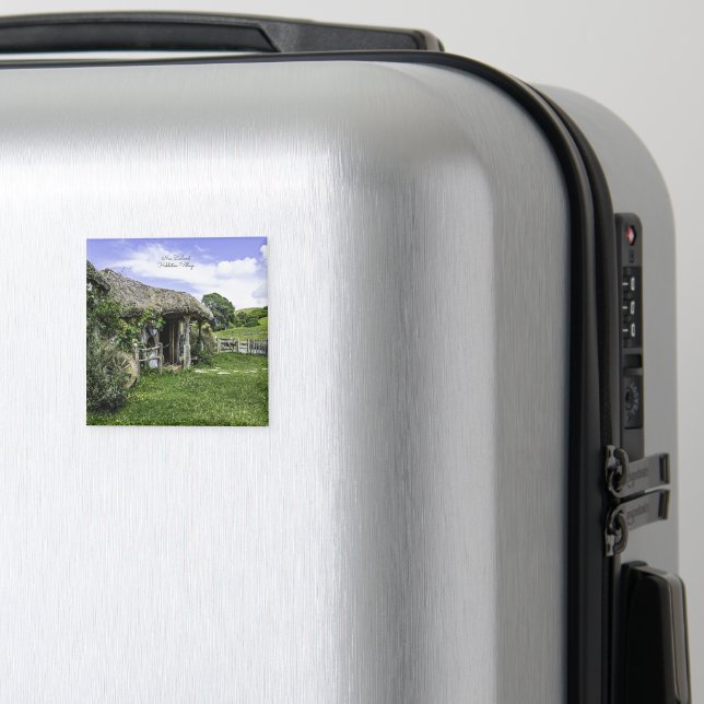 Hobbiton Village, New Zealand, Magnet (In Situ (Luggage))