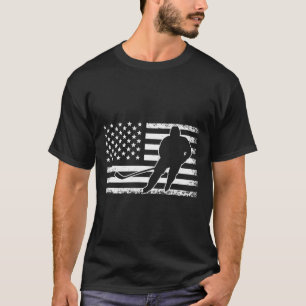 Hockey American USA Flag Ice Hockey Player Men Wom T-Shirt