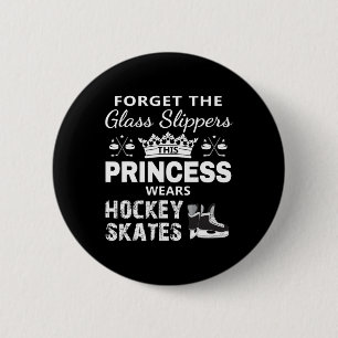 Hockey for Girls - This Princess Wears Hockey Ska 6 Cm Round Badge