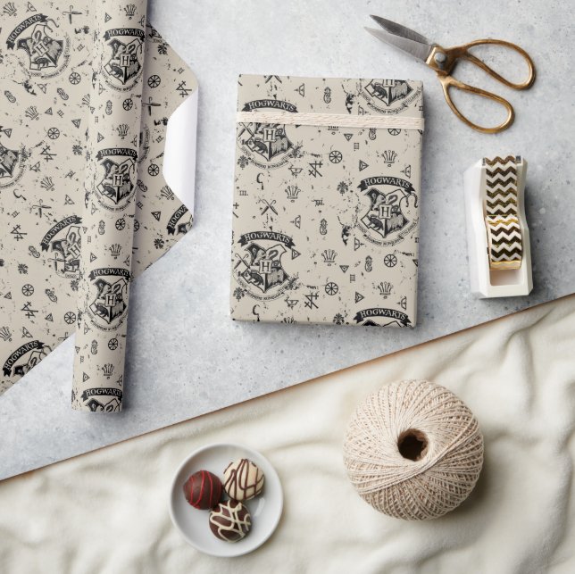 HOGWARTS™ Beige Pattern Wrapping Paper (Crafts)