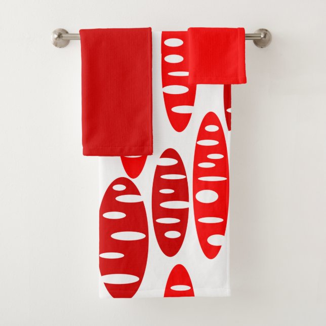 Holey Ovals  Bath Towel Set (Insitu)