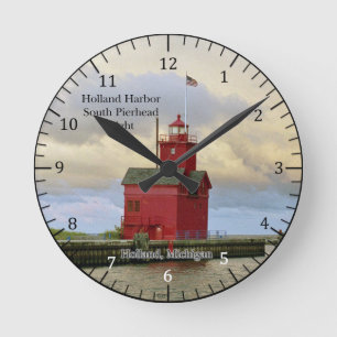 Holland Harbour South Pierhead Light clock
