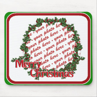 Holly Wreath Circle Photo Frame Mouse Pad