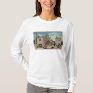 Hollywood, CAView of Grauman's Chinese Theatre T-Shirt