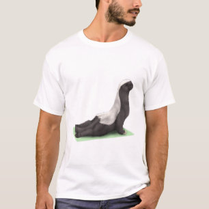 Honey Badger Yoga Pose Meditation Zen Workout Exer T-Shirt