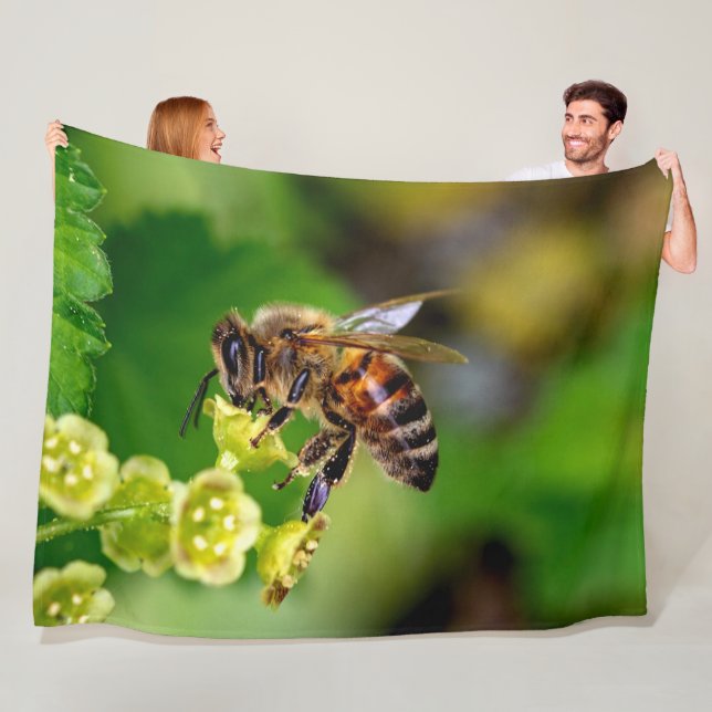 HONEY BEE FLEECE BLANKET (In Situ)