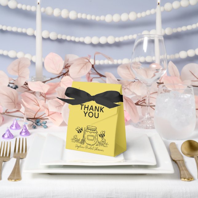 Honey Jar & Bees Hand-drawn Bridal Shower Favour Box (Wedding)