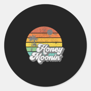 Honey Moonin Beach Honeymoon Vacation Men Women Co Classic Round Sticker