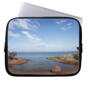 Honeymoon Bay, Coles Bay, Freycinet National Laptop Sleeve