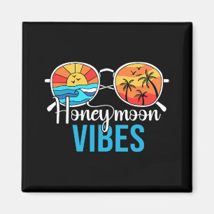 Honeymoon Vibes Couples Vacation Wedding Bride Gro Magnet