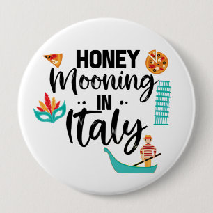 Honeymooning in Italy Couple Matching Vacation  10 Cm Round Badge
