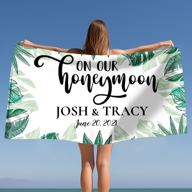  Honeymooning Vibes Honeymoon Wedding Gifts Beach Towel (Honeymooning Vibes Honeymoon Wedding Gifts Beach Towel)