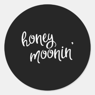 Honeymooning Wedding Honeymoon Tour Honeymoonin Fo Classic Round Sticker