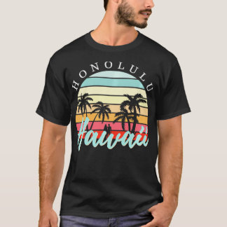 Honolulu Hawaii Sunset Surfing Retro Vintage T-Shirt