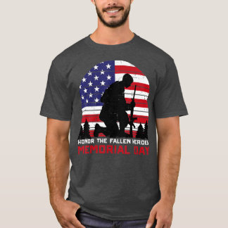 Honour he Fallen Heroes Memorial Day US Flag Men W T-Shirt