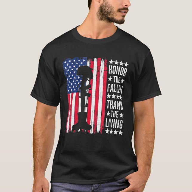 Honour The Fallen Thank The Living Usa Flag Memori T-Shirt (Front)