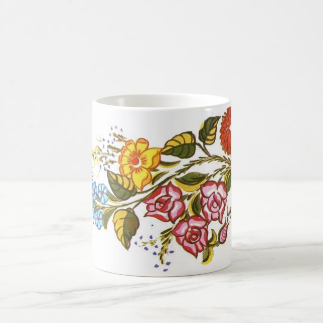 horizontal flowers coffee mug (Center)