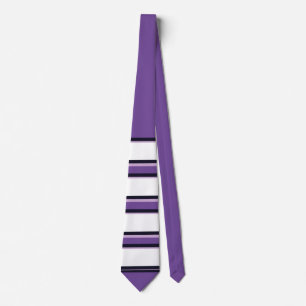 Horizontal lines tie