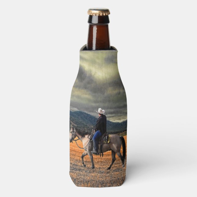 HORSE AND RIDER BOTTLE COOLER (Bottle Front)