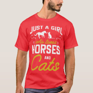 Horse Cat Design for a Rider and cat owner friends T-Shirt
