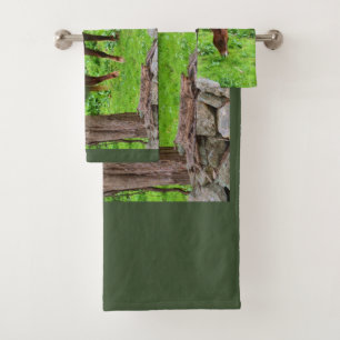 Horse Grazing Bath Towel Set