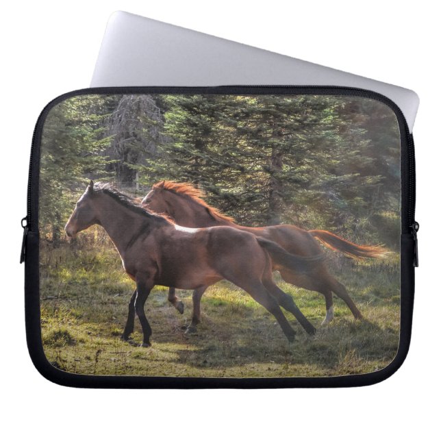 Horse-lovers Equine Ranch Horse Photo Laptop Sleeve (Front)