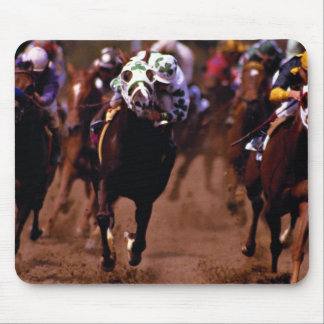 Horse racing mouse pad
