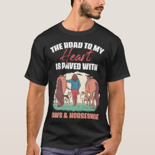 Horseshoes Pawprint Country Life for Horse Dog T-Shirt