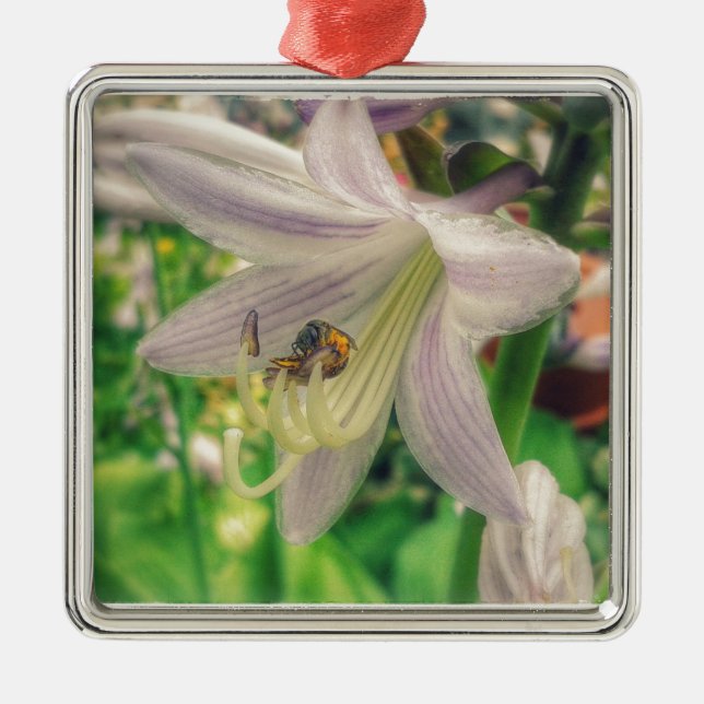 Hosta and bee metal ornament (Front)