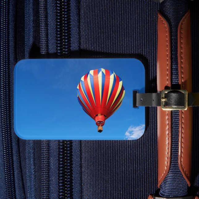 Hot Air Balloon Luggage Tag (Front Insitu 4)