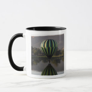 Hot air balloon over the Yakima River Mug