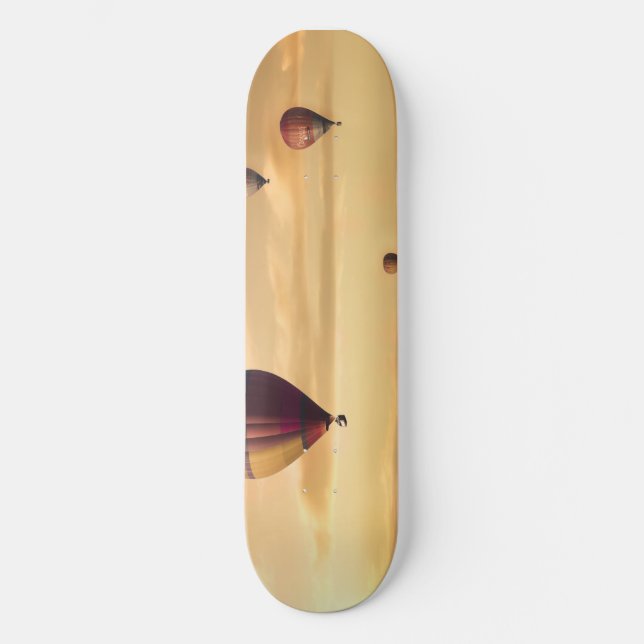 Hot air balloons skateboard (Front)