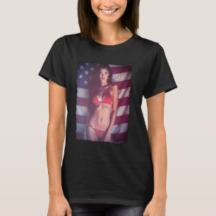 Hot Girl on T-shirt for Men - American Flag & Pinu