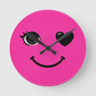 Hot Pink Heart‑Eye Clock Face