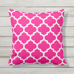 Hot Pink Quatrefoil Pattern Outdoor Pillows